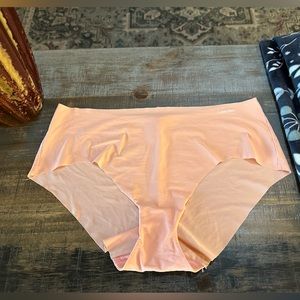 ⚡️5 for $25⚡️Calvin Klein hipster underwear in XL